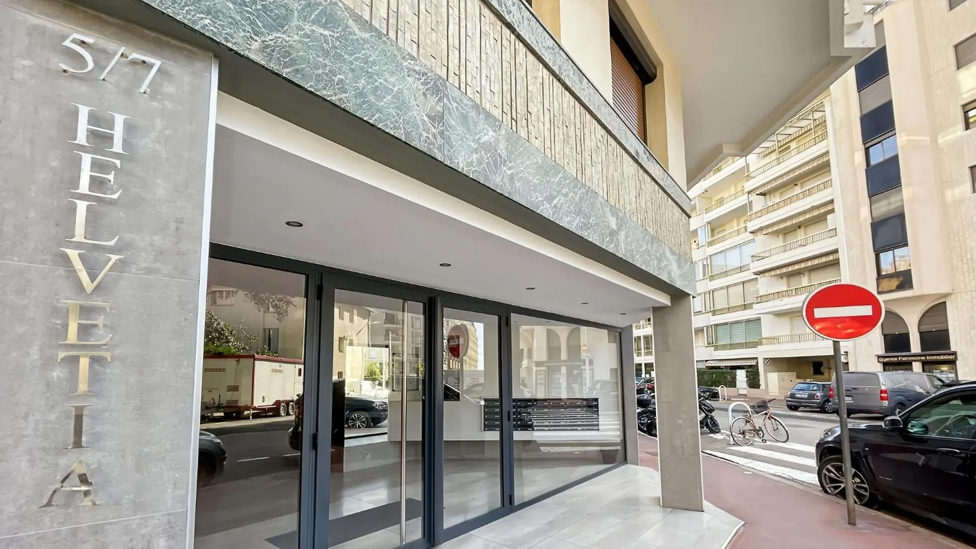 Lhelvetia - 3 Bedrooms - 3 Bathrooms - Near Croisette Cannes Apartment