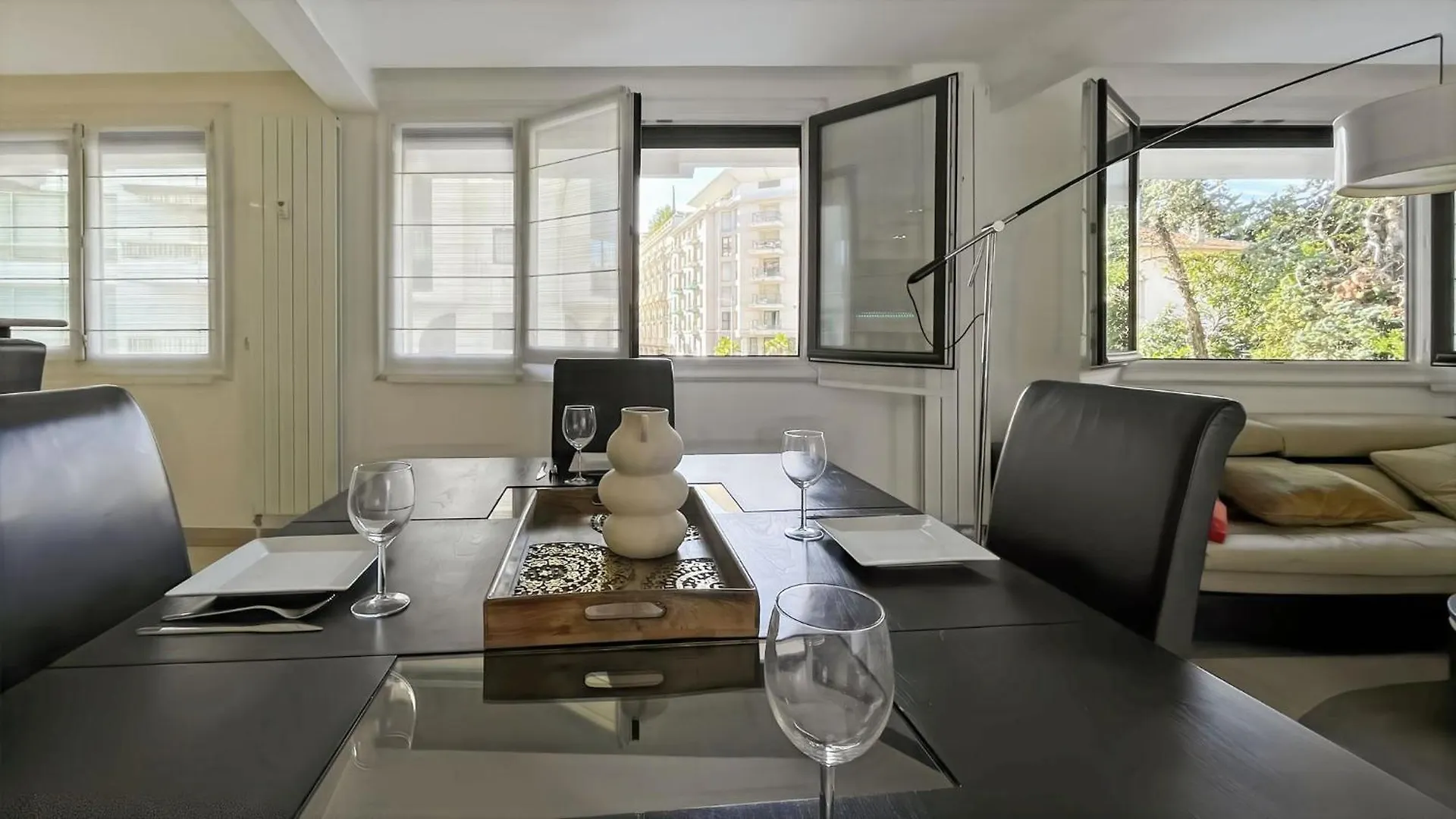 Lhelvetia - 3 Bedrooms - 3 Bathrooms - Near Croisette Cannes France