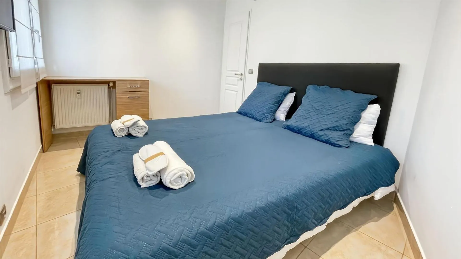 Lhelvetia - 3 Bedrooms - 3 Bathrooms - Near Croisette كان فرنسا